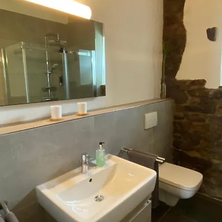 Rennscheune - Himmlisch In Gruene Hoelle Apartment
