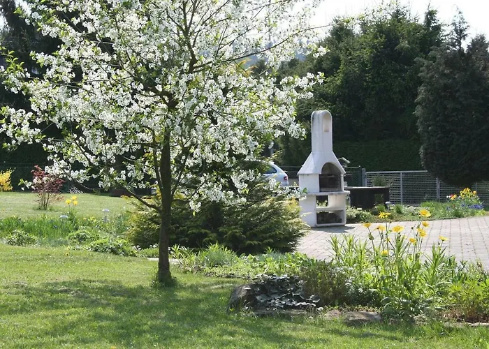 Апартаменты Rennscheune - Himmlisch In Gruene Hoelle Кельберг